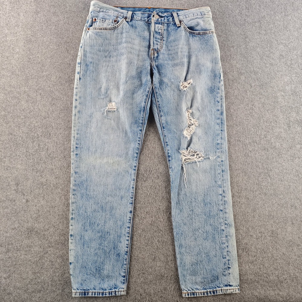 Levis 501 CT Custom Tapered Jeans Womens 31x28 Tag 27 Light Wash Distressed Blue